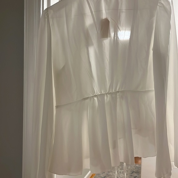NWT off white blouse - Picture 4 of 4